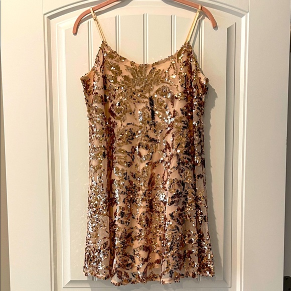 Windsor Rose Gold Sequined Mini Dress‎ S - Picture 1 of 6